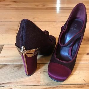 Tory Burch Pumps Heels Gold Dragonfly Size 6 M